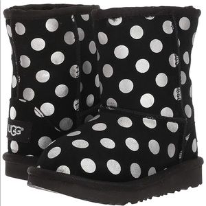 UGG toddler boot black/silver size 6 - new in box